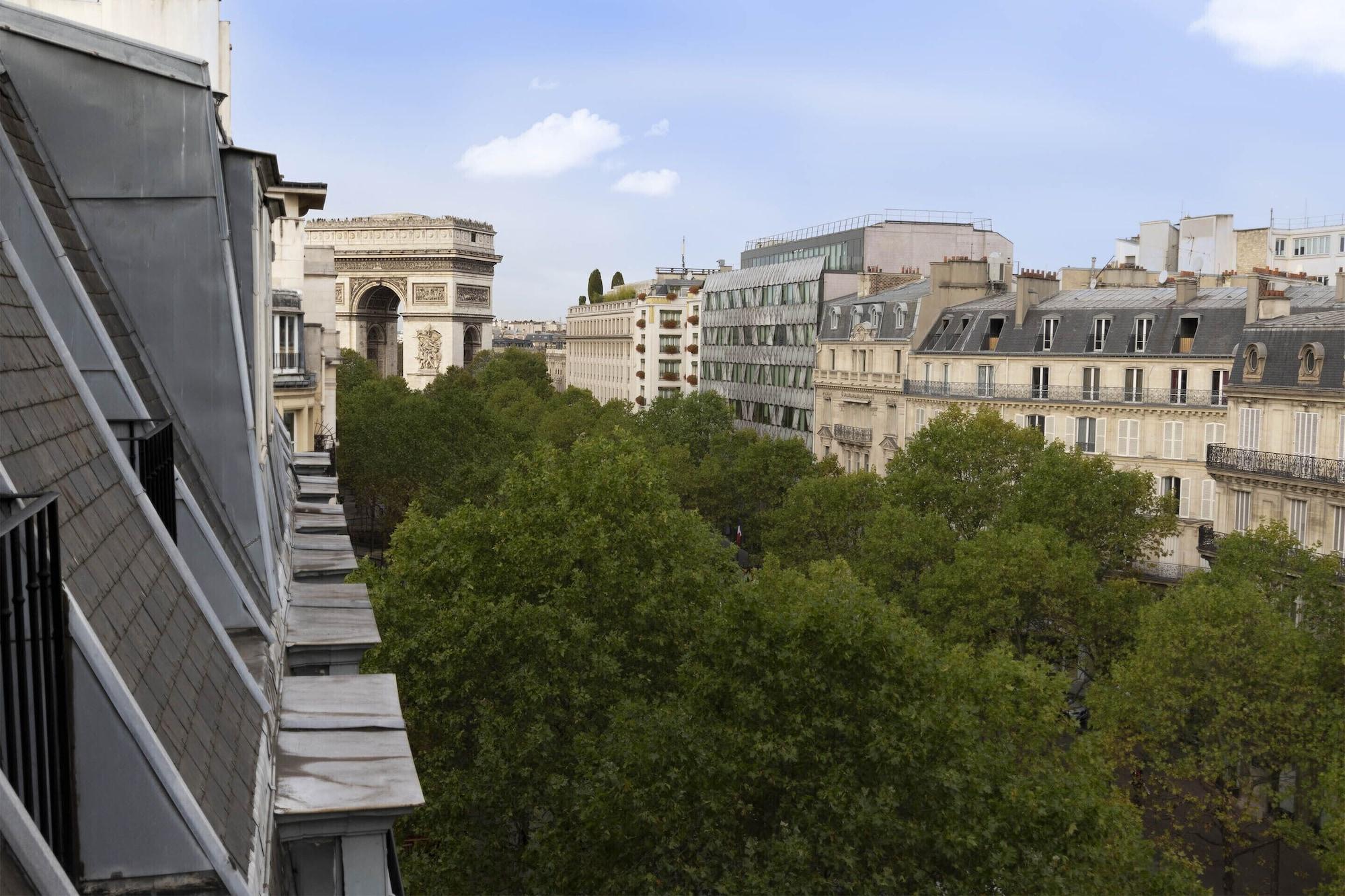 Royal Hotel Paris Champs Elysees Екстер'єр фото
