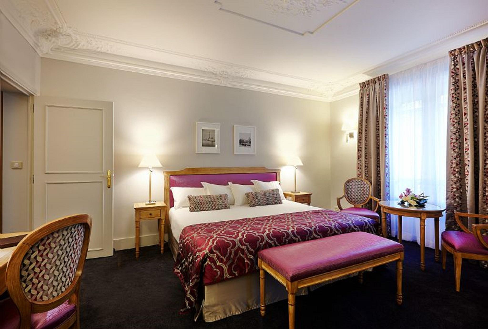 Royal Hotel Paris Champs Elysees Екстер'єр фото