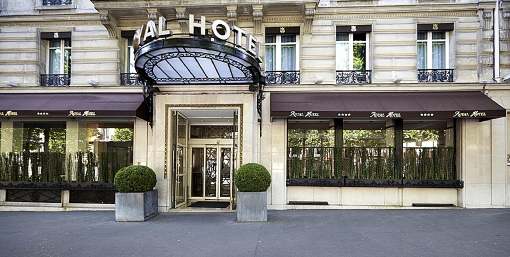 Royal Hotel Paris Champs Elysees Екстер'єр фото