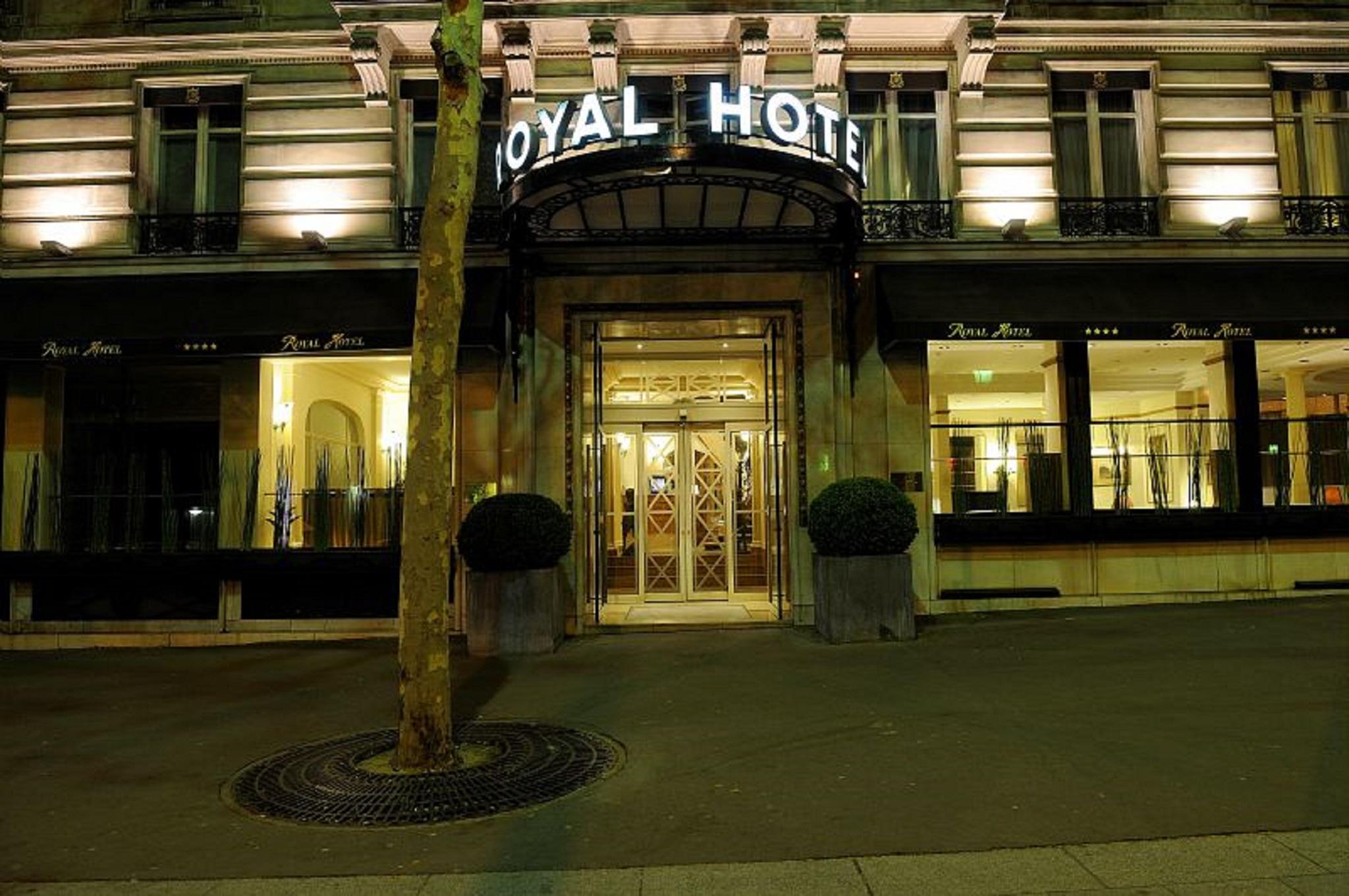 Royal Hotel Paris Champs Elysees Екстер'єр фото