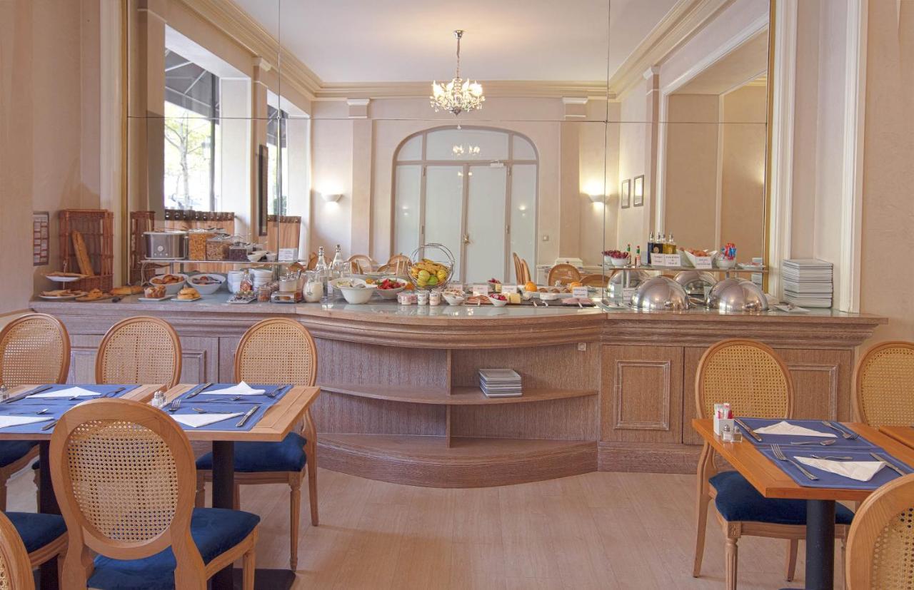 Royal Hotel Paris Champs Elysees Екстер'єр фото